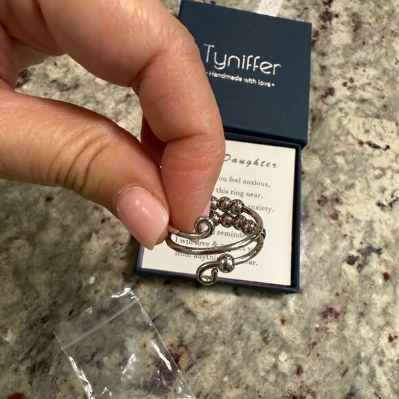 NEW Tyniffer Beads Fidget Ring To My Daughter Ring Daughter Anxiety Sz 7 - Picture 8 of 12